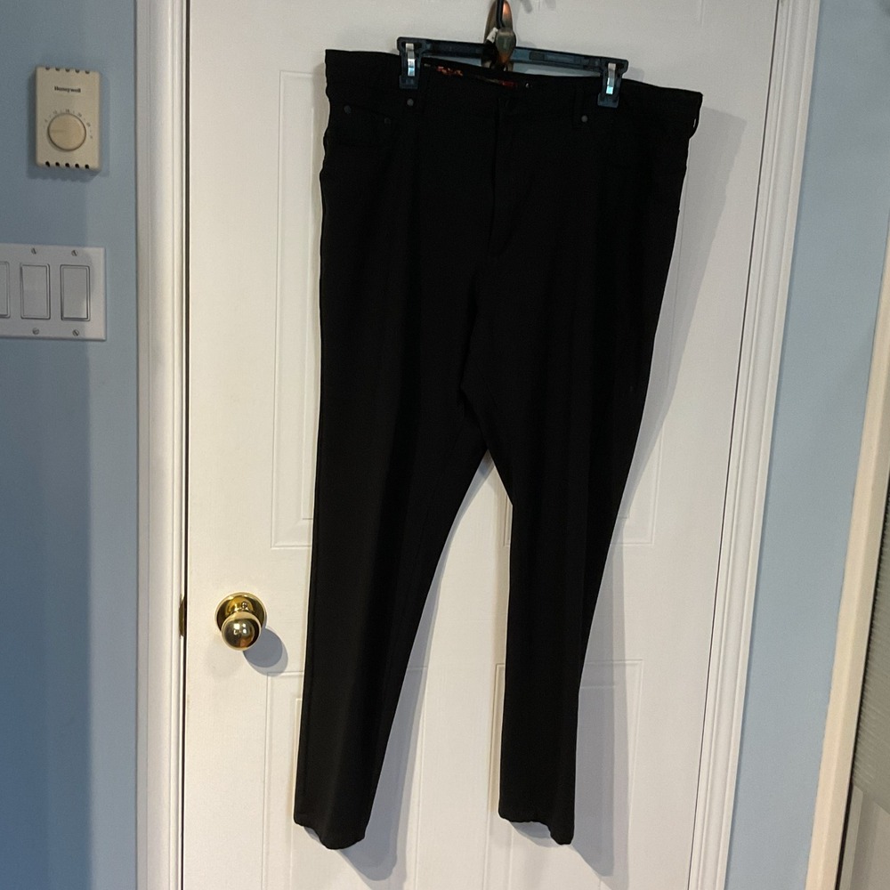 Suko Jeans Pull On Pants Womens 20 Black Excellent Stretch Slim Leg 13316925SO